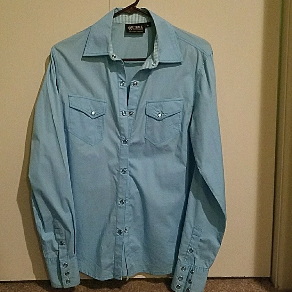 Outback Button Up